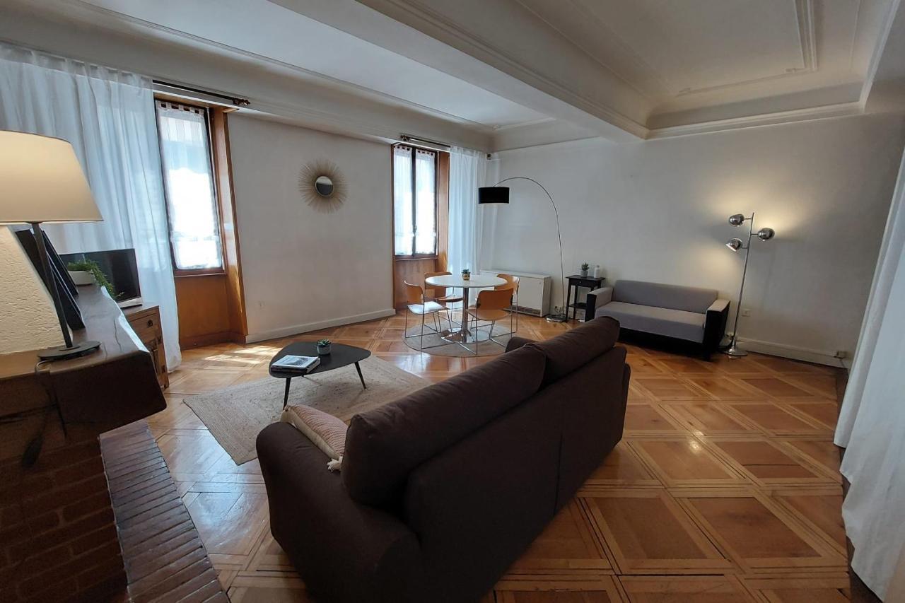 Le Vintage - Appartement En Plein Coeur De La Vieille Ville Annecy Ngoại thất bức ảnh
